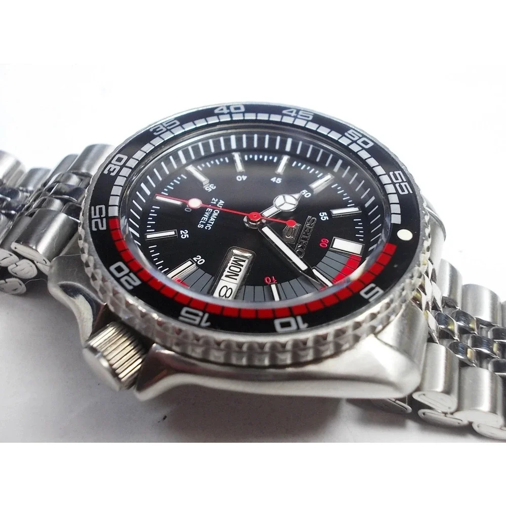 SEIKO SCUBA DIVERS SKX007 AUTO MENS WATCH 7S26-0020 'BLACK SEIKO 5' (SN 6N1065)
